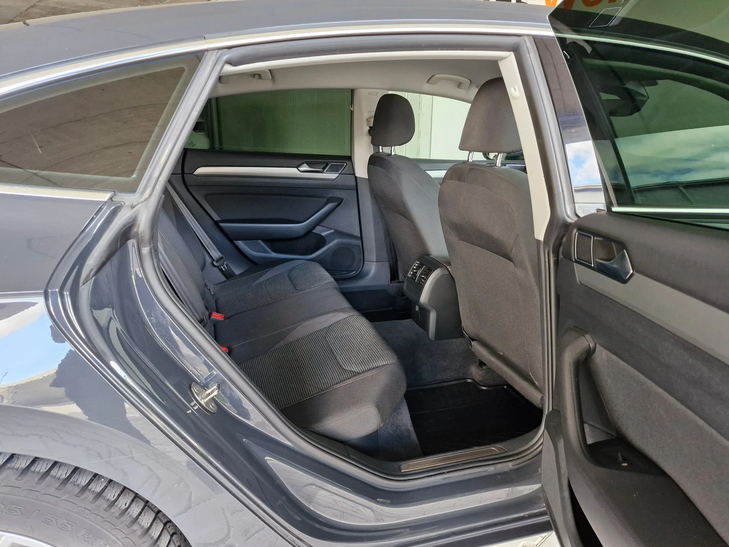 VW Arteon 2.0 TDI BMT | Mobile.bg � ����������� 9