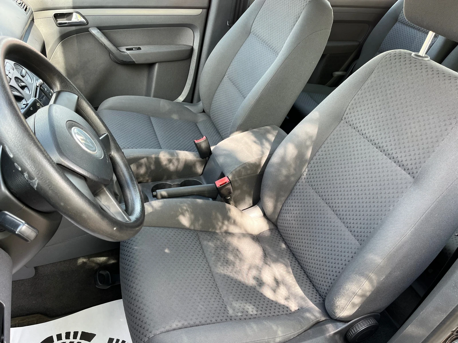 VW Touran 1, 9-105, BKC - изображение 7