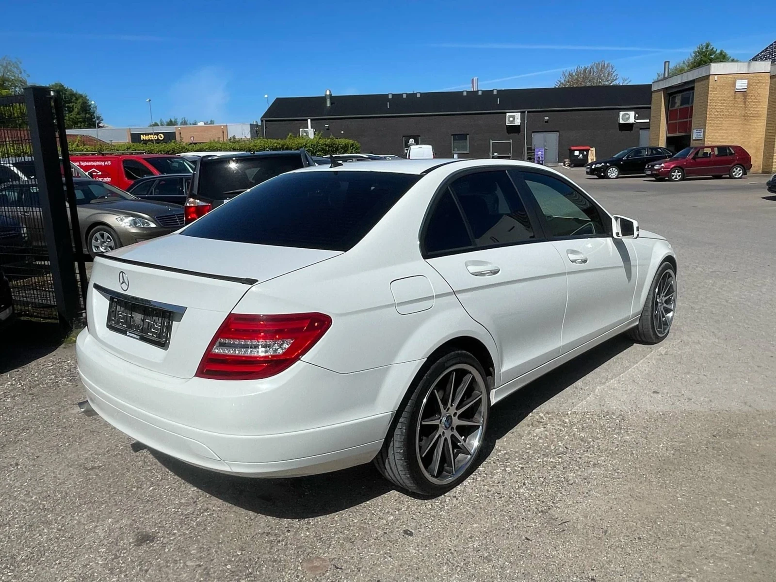 Mercedes-Benz C 180 Kompresor AMG - изображение 3