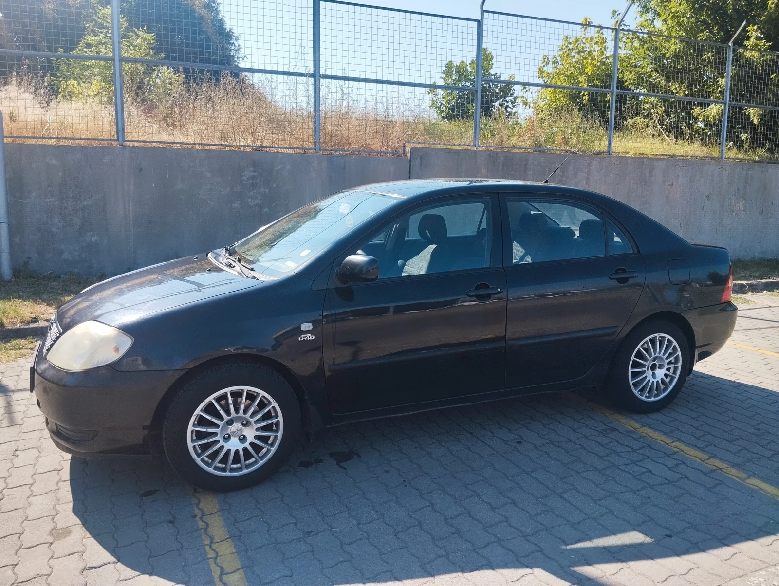 Toyota Corolla 2.0 D4D 90 кс - изображение 3