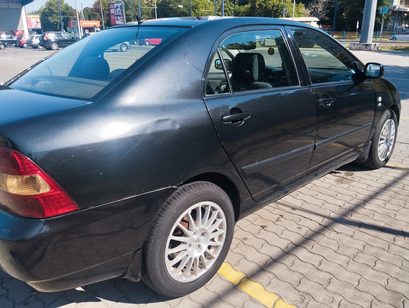 Toyota Corolla 2.0 D4D 90 кс - изображение 4