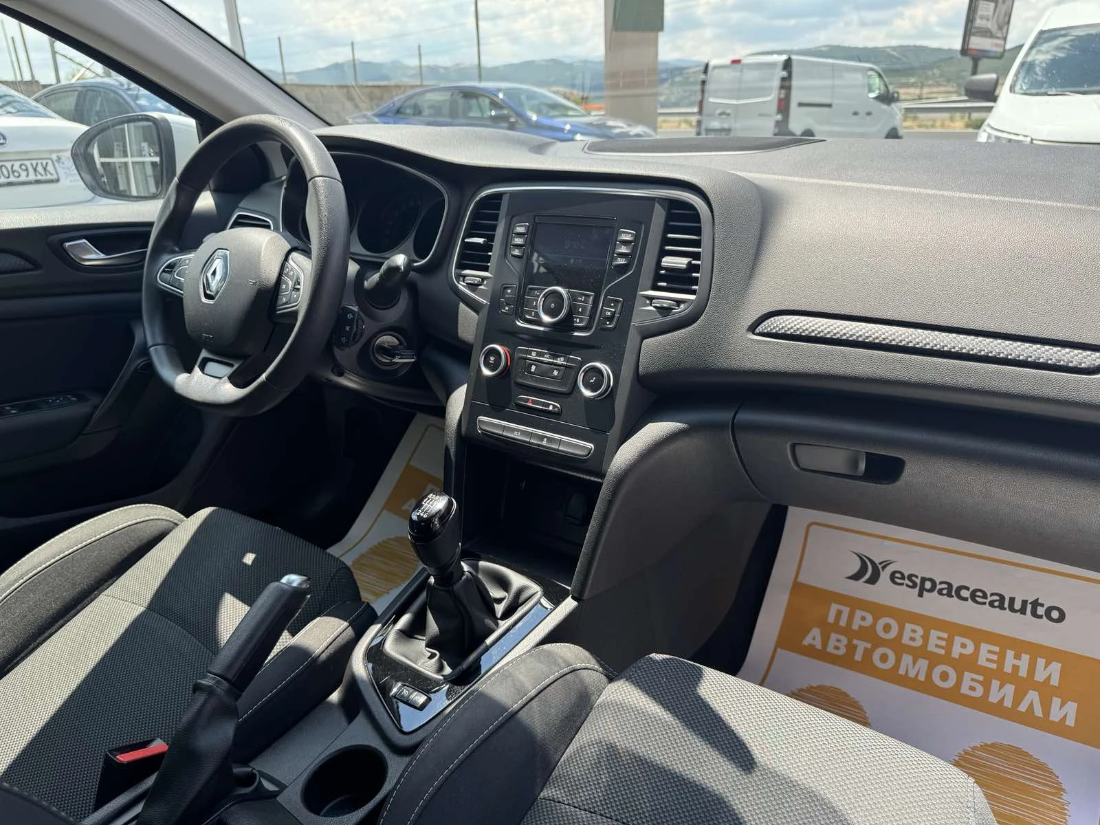 Renault Megane 1.3TCe 115 ../Life | Mobile.bg   12