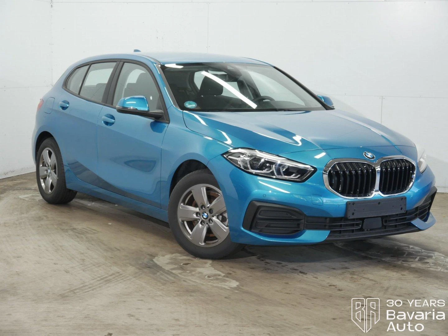 BMW 118 i Advantage - изображение 4