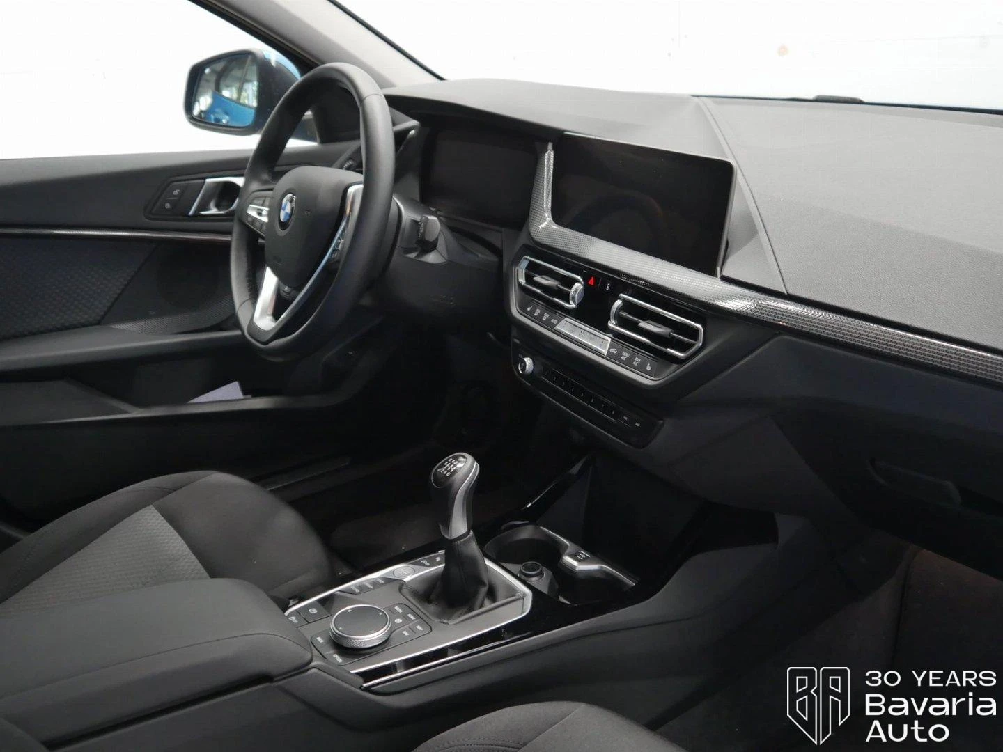 BMW 118 i Advantage - изображение 7
