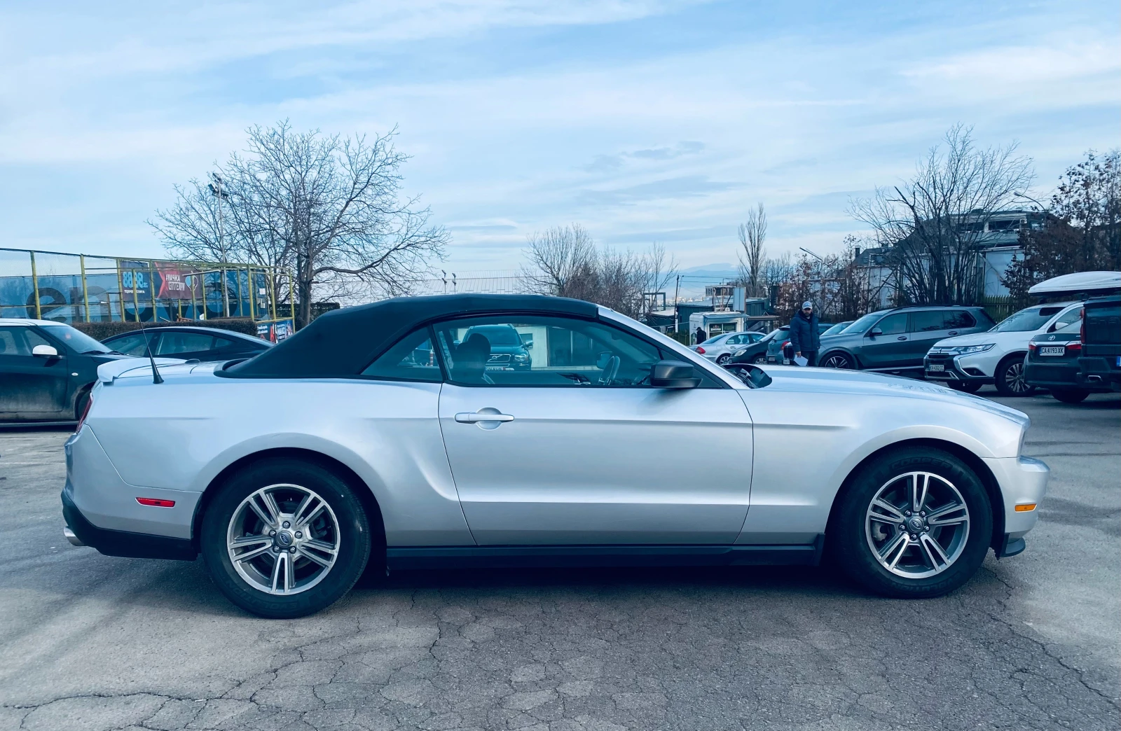 Ford Mustang 3.7/V6  - изображение 4