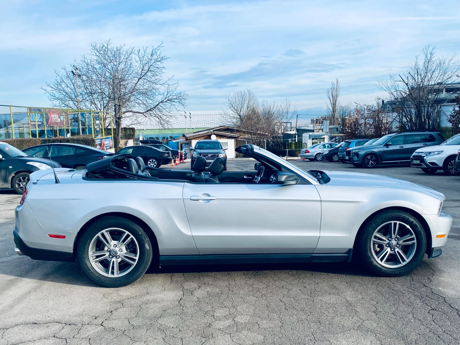 Ford Mustang 3.7/V6  - изображение 8