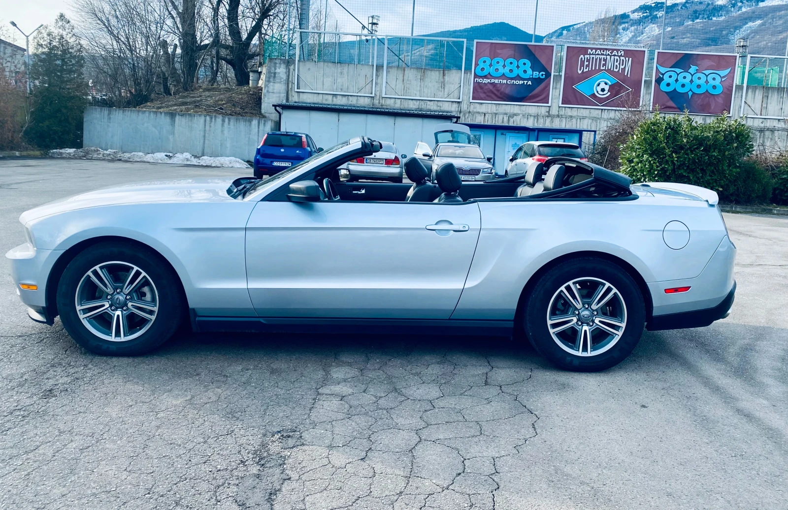 Ford Mustang 3.7/V6  - изображение 7