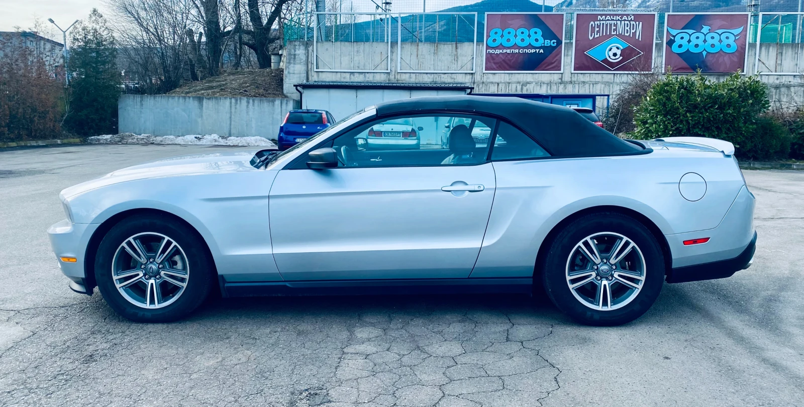 Ford Mustang 3.7/V6  - изображение 3
