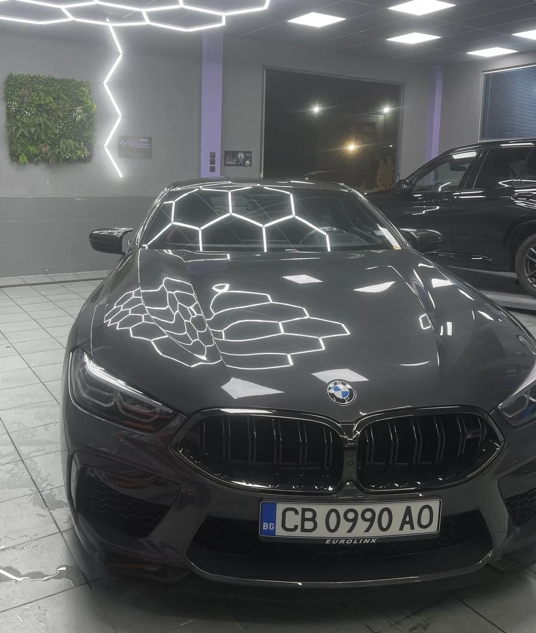 BMW M8 Competition - Carbon Core - Red Leather, снимка 2 - Автомобили и джипове - 54322952
