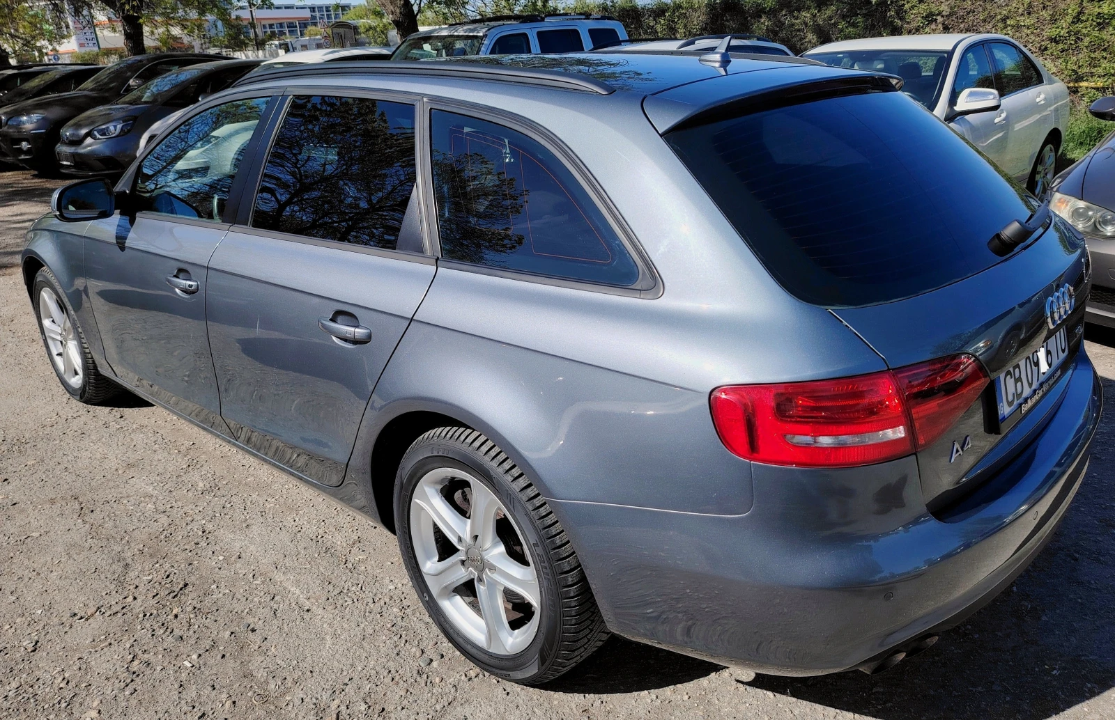 Audi A4 2.0TDI/NAVI, снимка 7 - Автомобили и джипове - 54342701