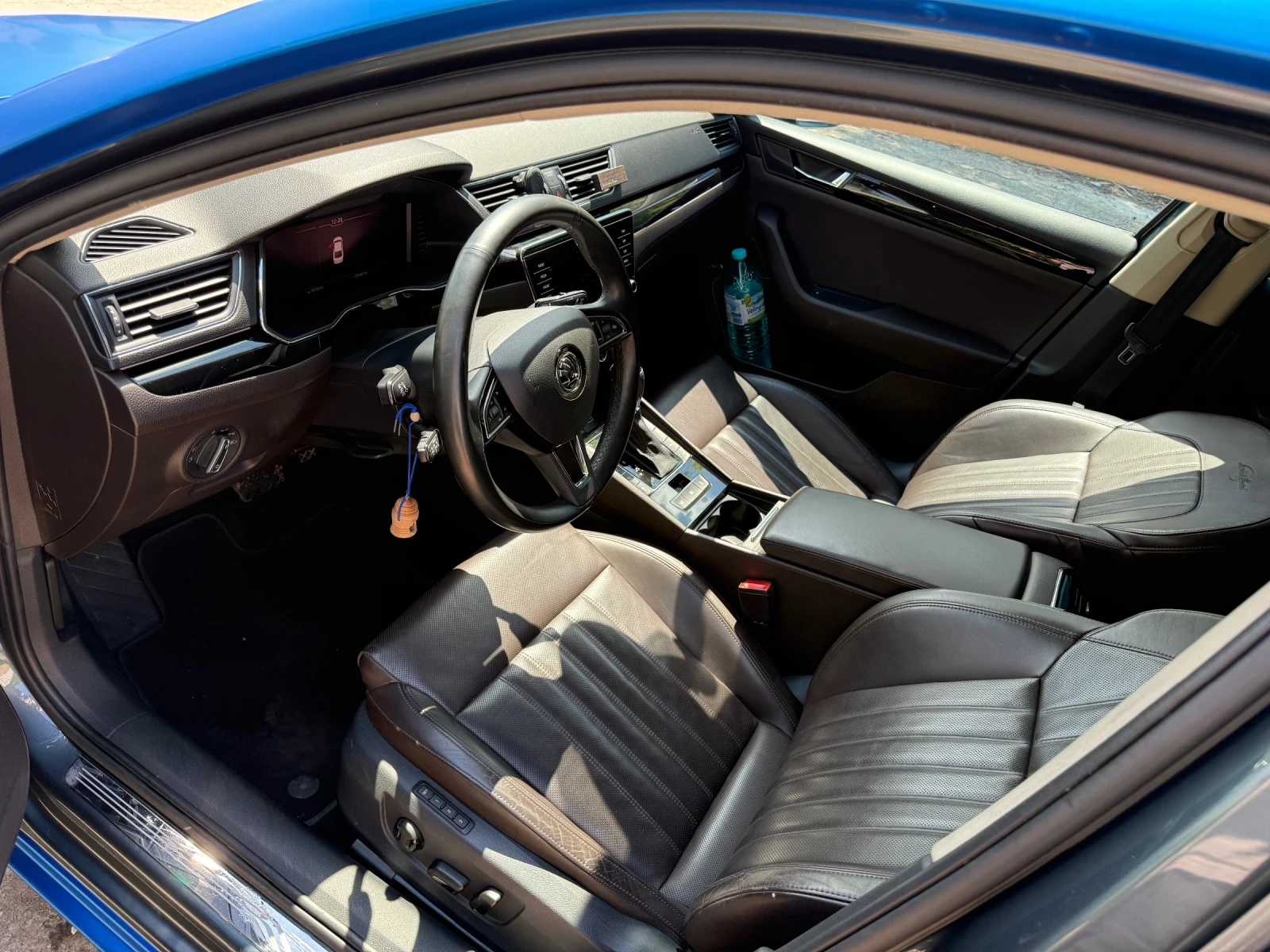 Skoda Superb Stage 1 LnK Шумоизолация, Син Мат фолио, снимка 11 - Автомобили и джипове - 54445459
