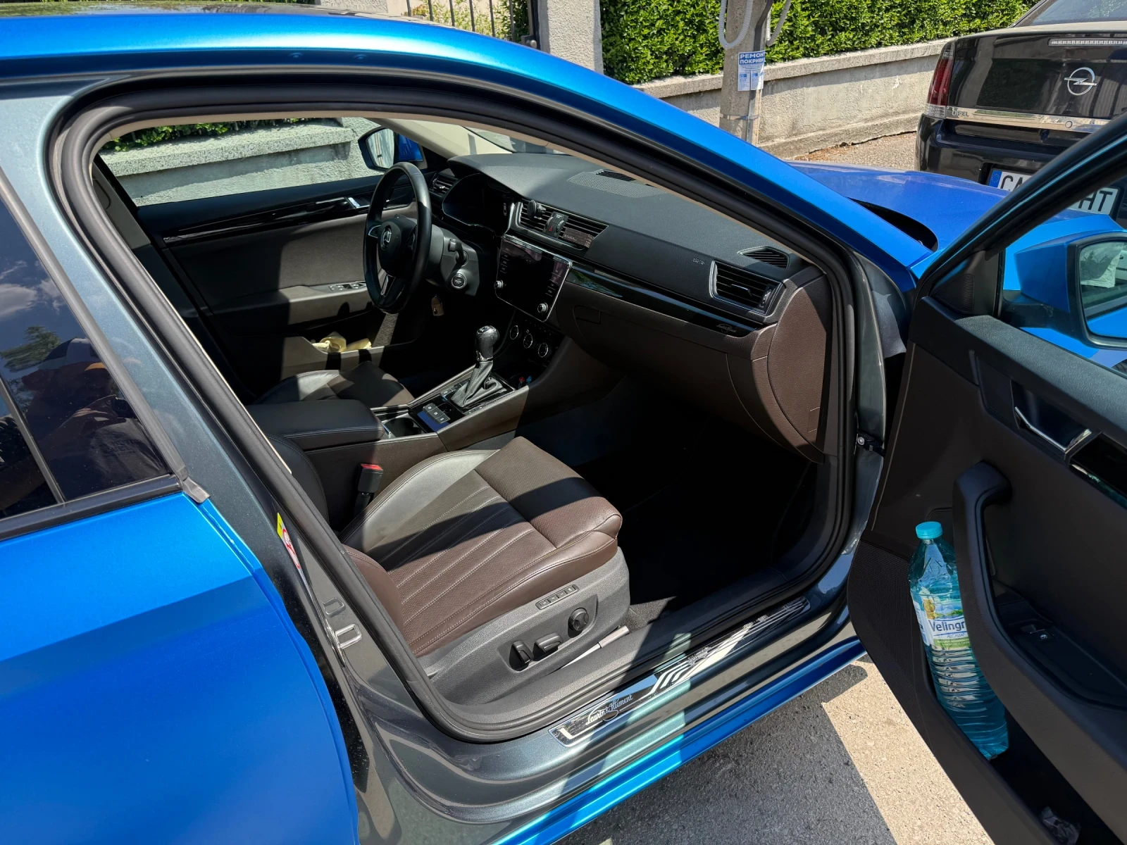 Skoda Superb Stage 1 LnK Шумоизолация, Син Мат фолио, снимка 10 - Автомобили и джипове - 54445459