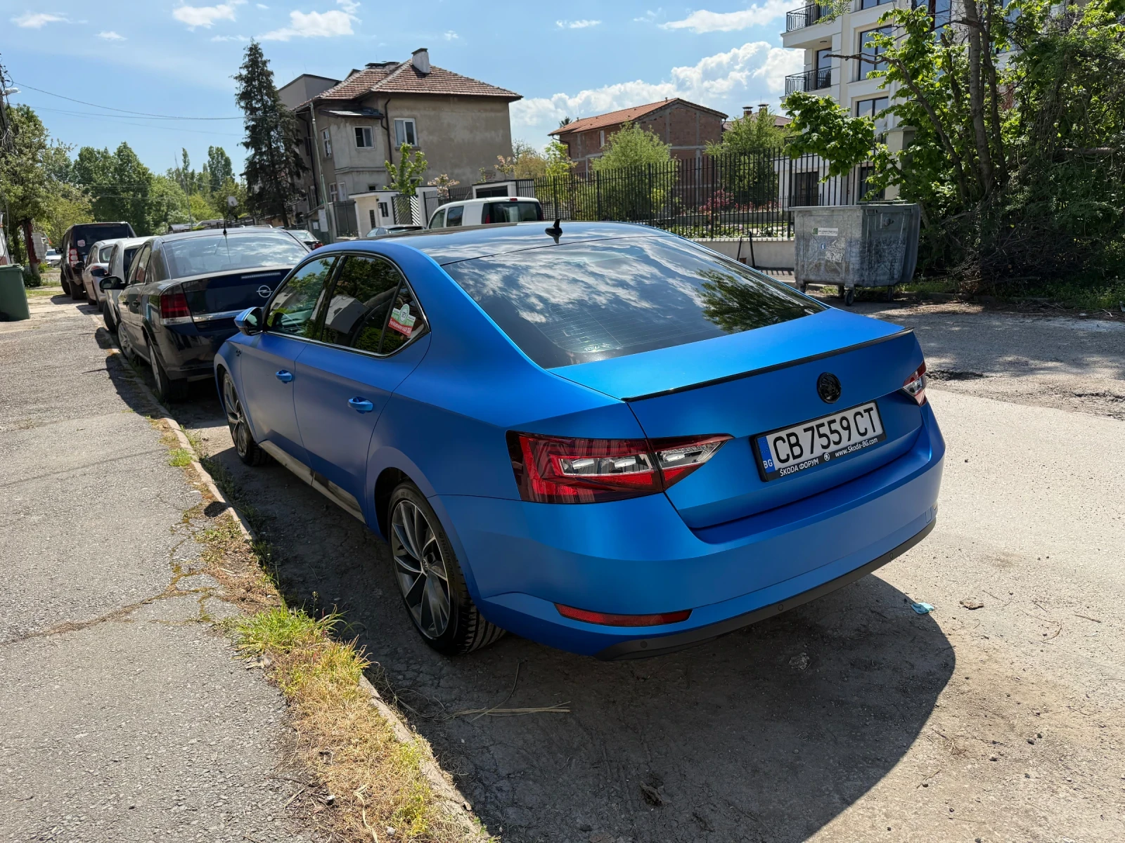 Skoda Superb Stage 1 LnK Шумоизолация, Син Мат фолио, снимка 6 - Автомобили и джипове - 54445459