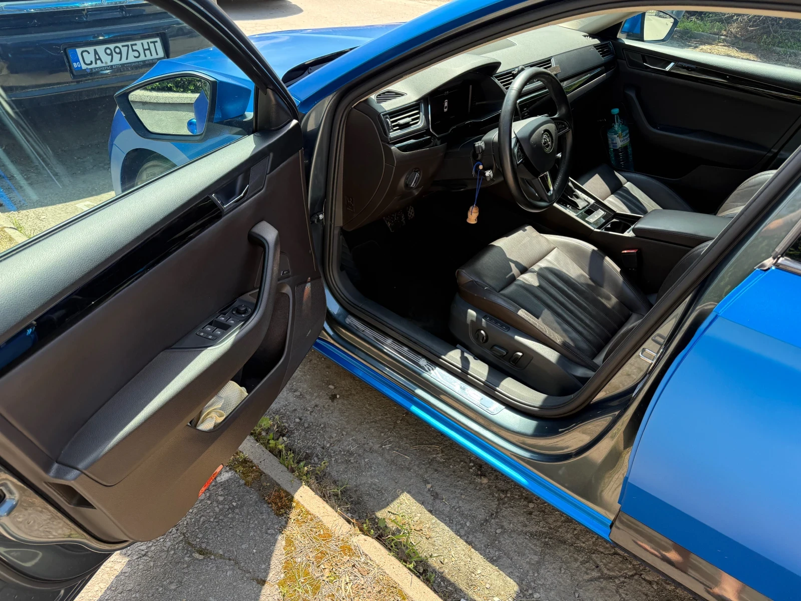 Skoda Superb Stage 1 LnK Шумоизолация, Син Мат фолио, снимка 12 - Автомобили и джипове - 54445459
