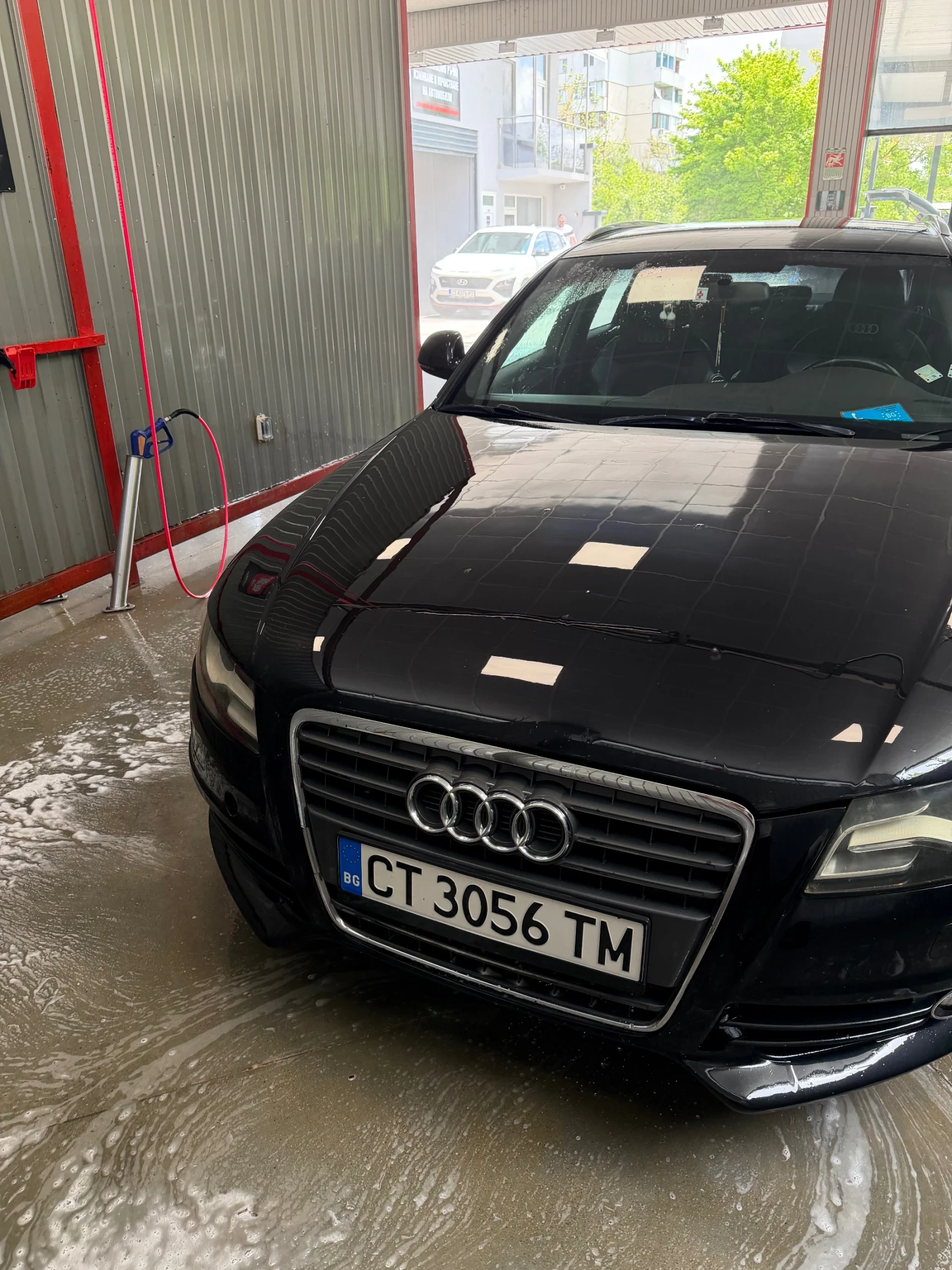 Audi A4 2.0 TDI AVANT, снимка 5 - Автомобили и джипове - 54494969