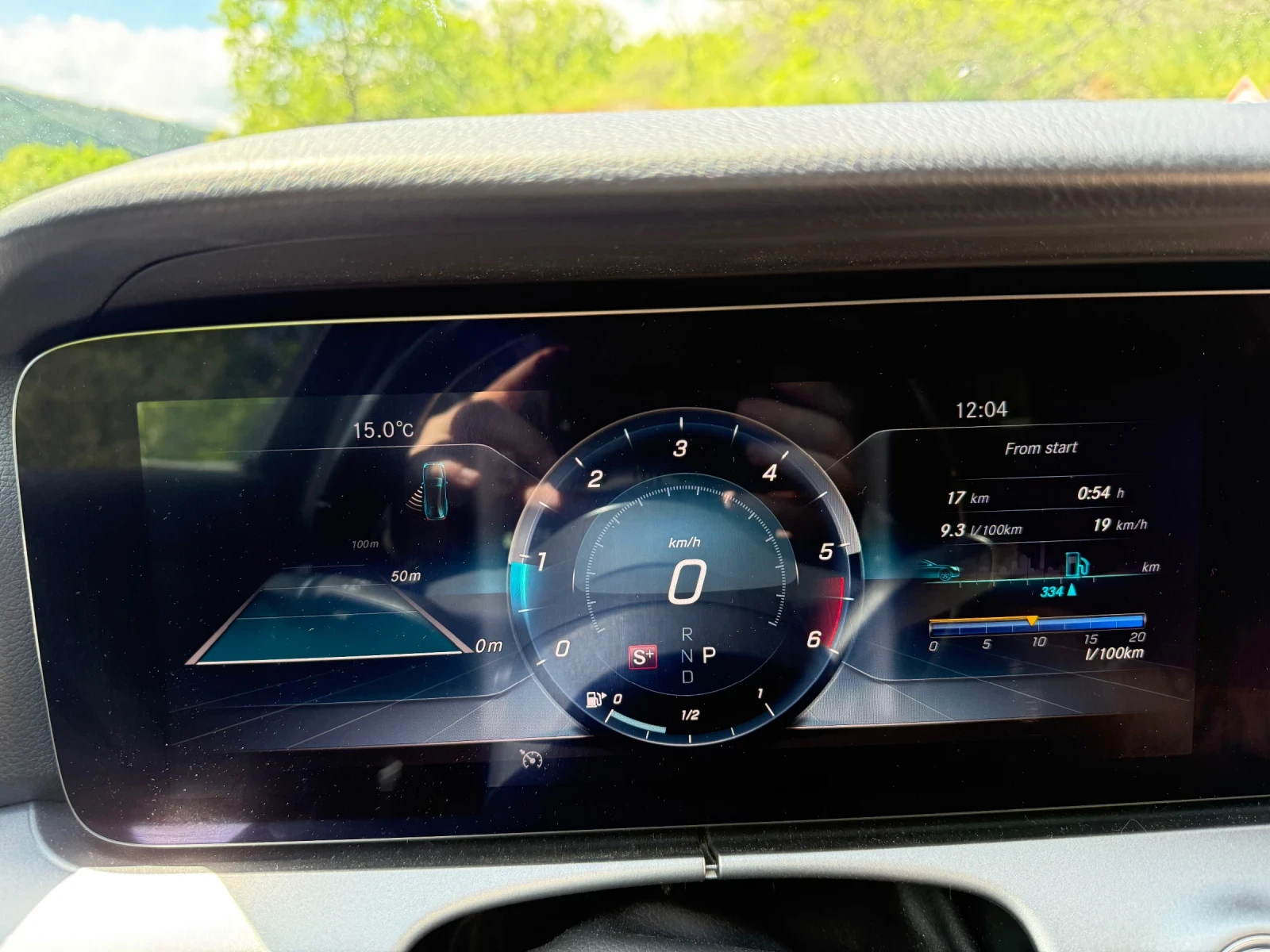 Mercedes-Benz E 220, снимка 9 - Автомобили и джипове - 54561216