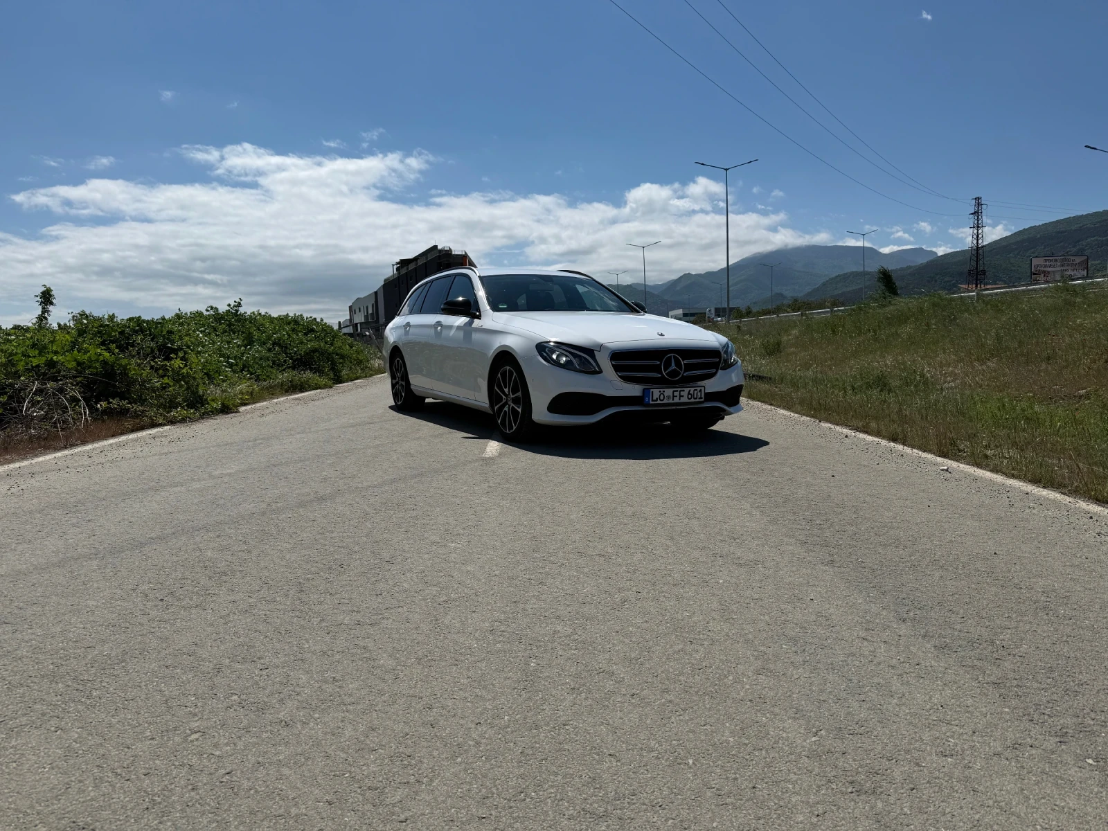 Mercedes-Benz E 220
