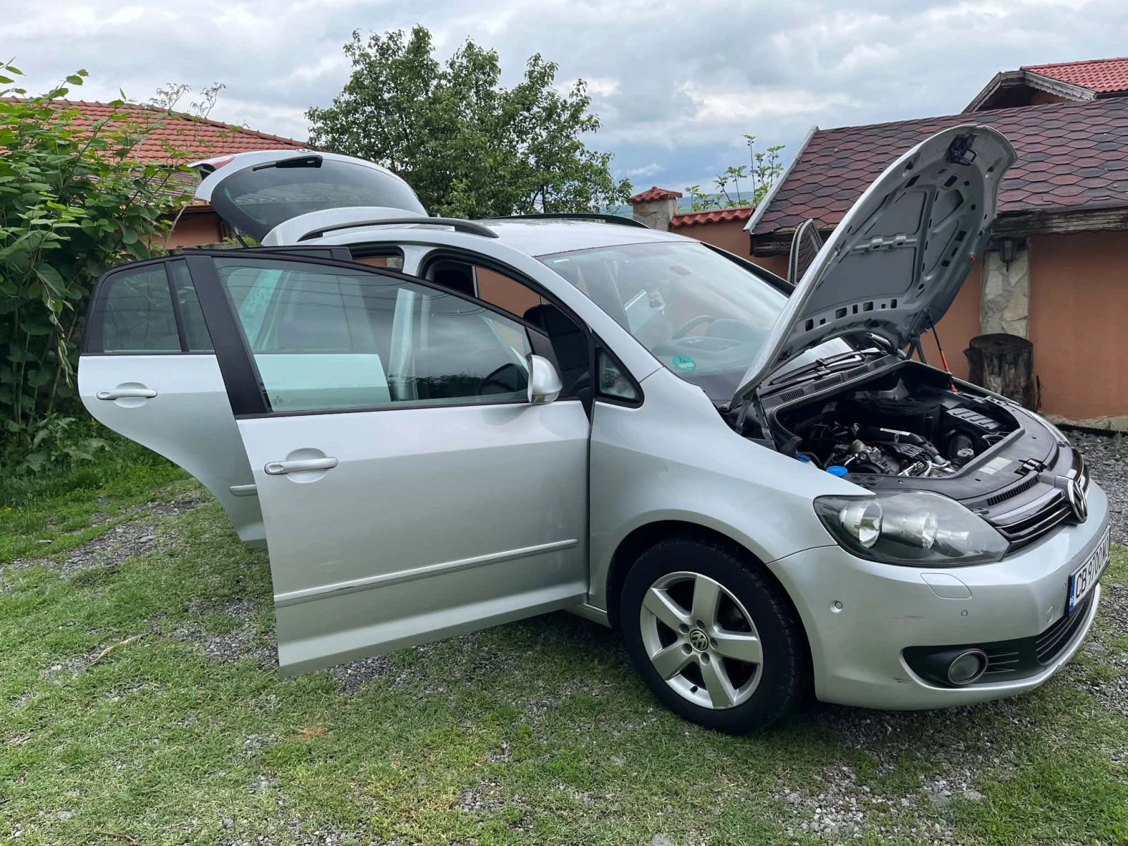 VW Golf Plus 1.2 TSI, снимка 3 - Автомобили и джипове - 54580262