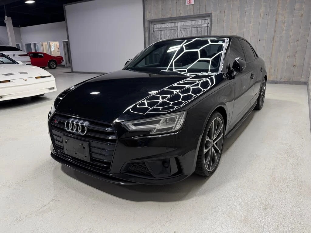 Audi S4 QUATTRO* DISTRONIC* 360* КАМЕРИ* B&O* , снимка 3 - Автомобили и джипове - 54598927