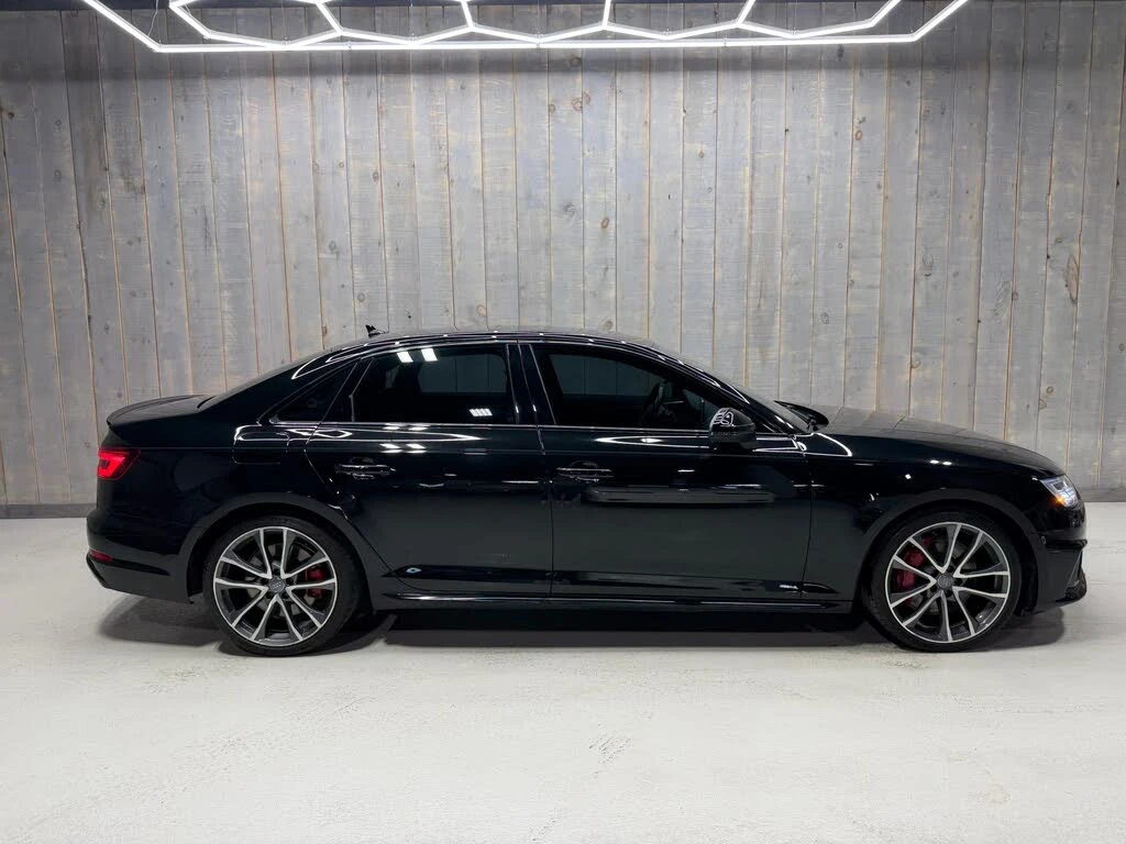 Audi S4 QUATTRO* DISTRONIC* 360* КАМЕРИ* B&O* , снимка 6 - Автомобили и джипове - 54598927