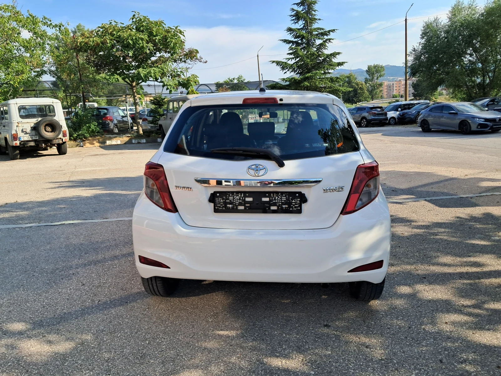 Toyota Yaris 1.4 d4d 90 ks 6 sk., снимка 4 - Автомобили и джипове - 55064242