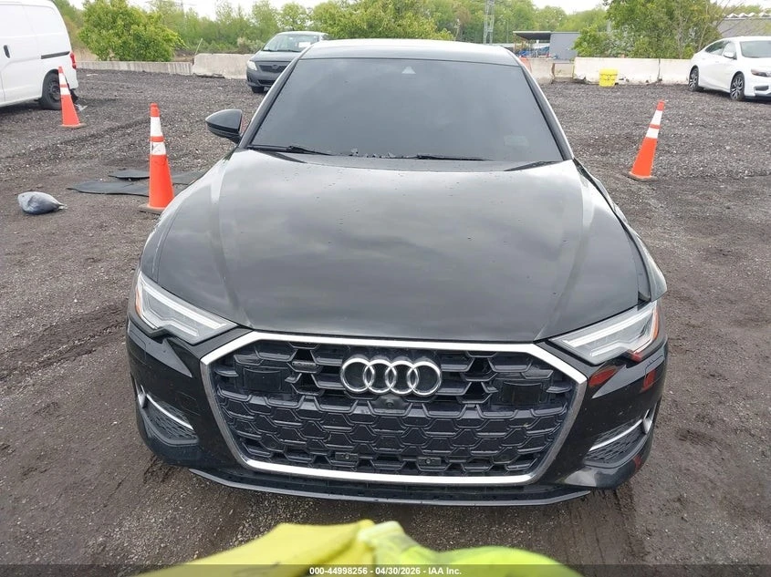 Audi A6 Premium+ Quattro Автокредит Цена до България, снимка 2 - Автомобили и джипове - 55145120