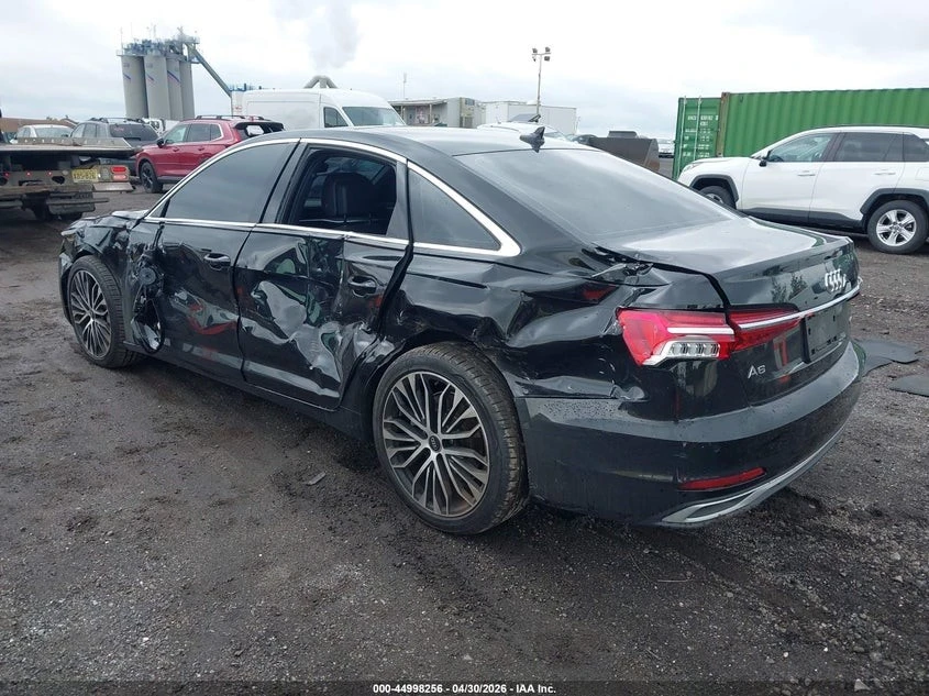 Audi A6 Premium+ Quattro Автокредит Цена до България, снимка 4 - Автомобили и джипове - 55145120