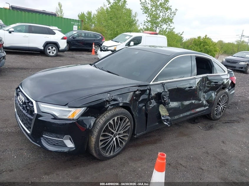 Audi A6 Premium+ Quattro Автокредит Цена до България, снимка 9 - Автомобили и джипове - 55145120
