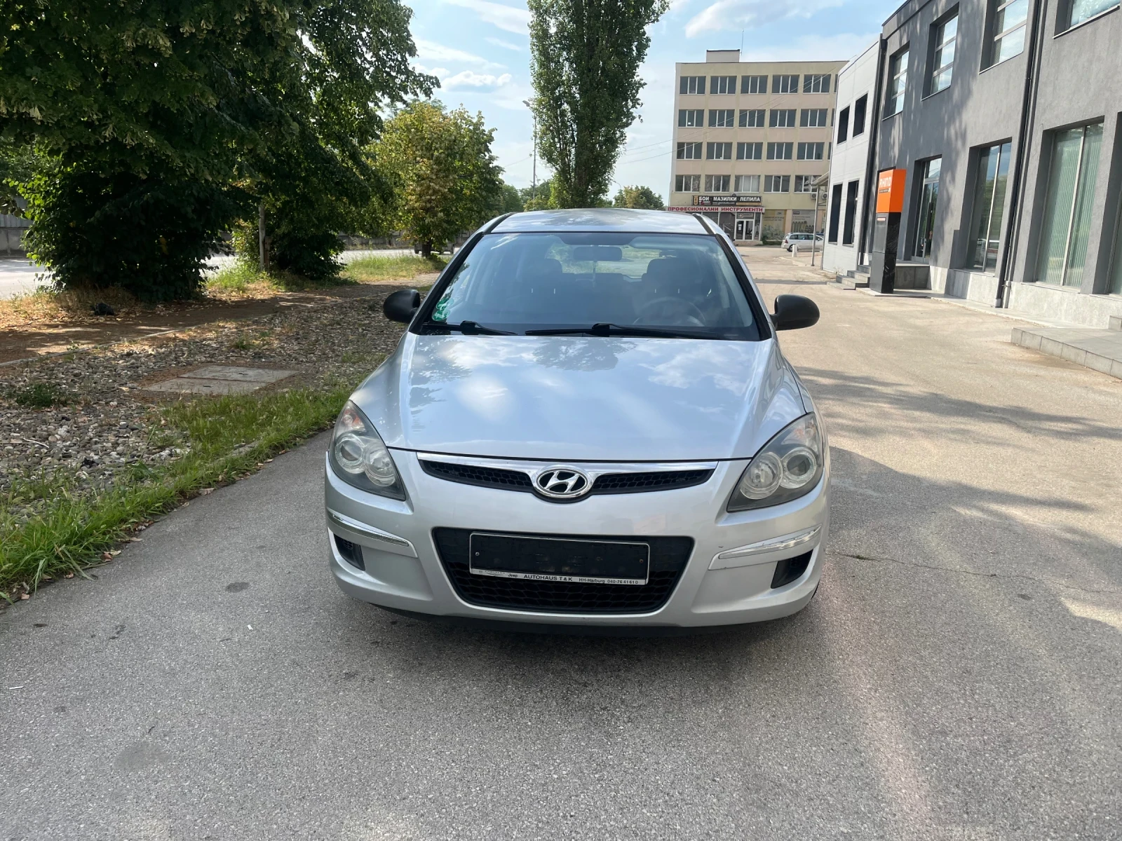 Hyundai I30 1.4 i, снимка 3 - Автомобили и джипове - 55502239