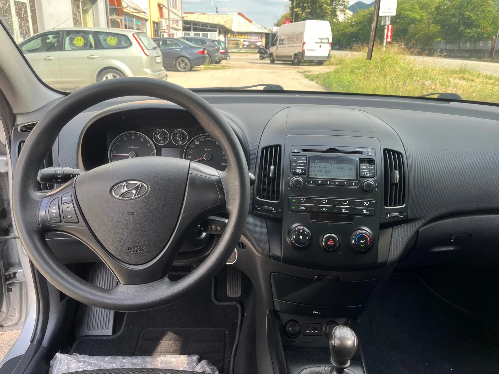 Hyundai I30 1.4 i, снимка 7 - Автомобили и джипове - 55502239
