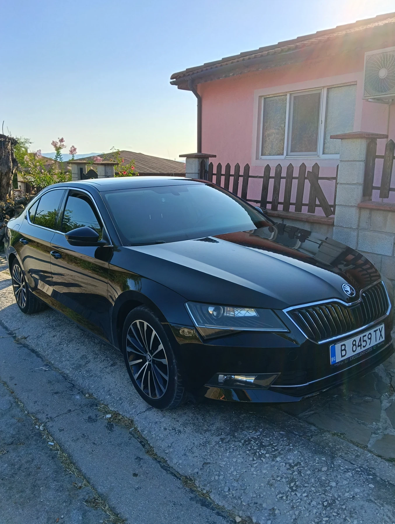 Skoda Superb 2.0tdi, снимка 13 - Автомобили и джипове - 55751085