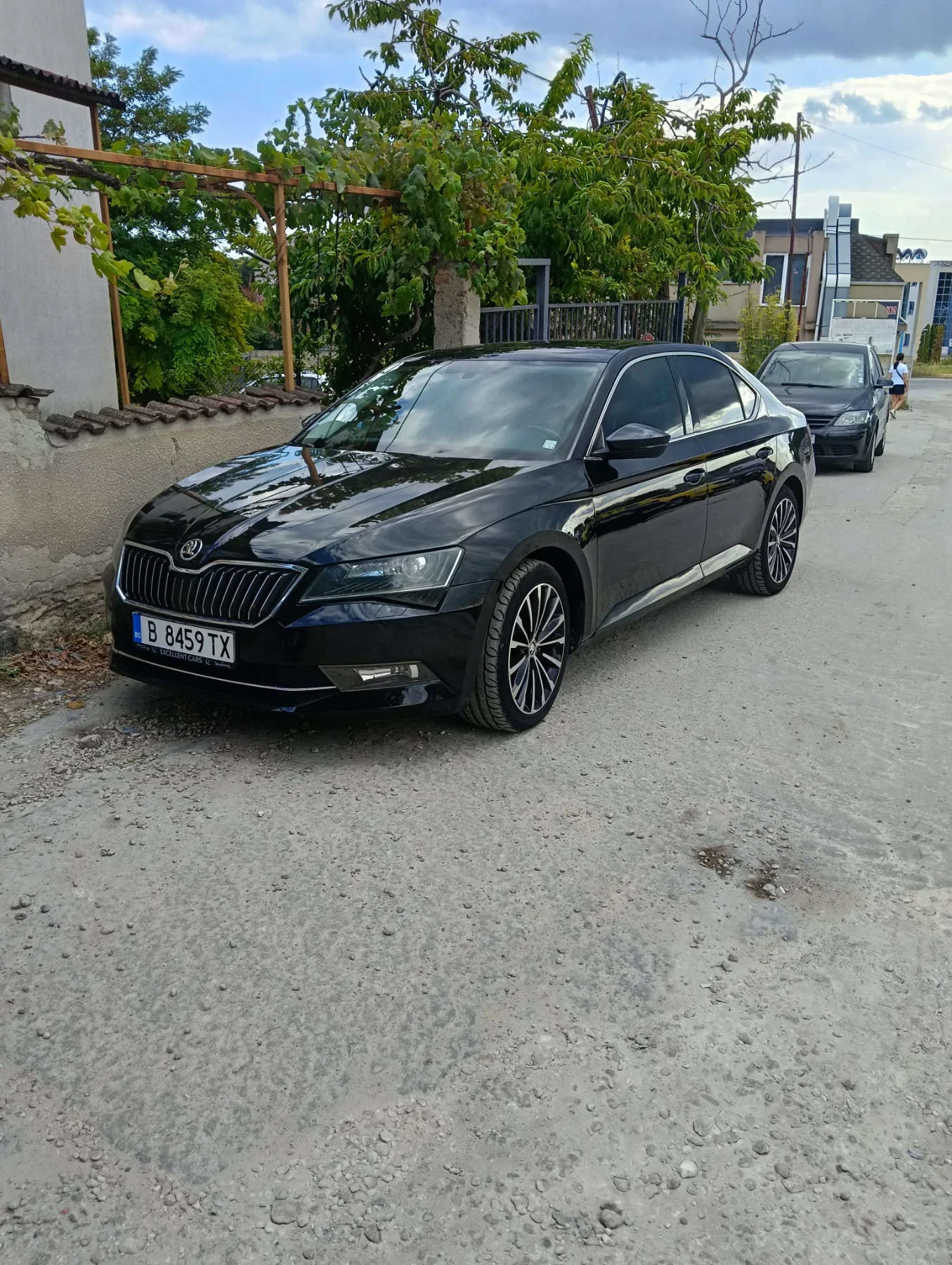 Skoda Superb 2.0tdi, снимка 9 - Автомобили и джипове - 55751085