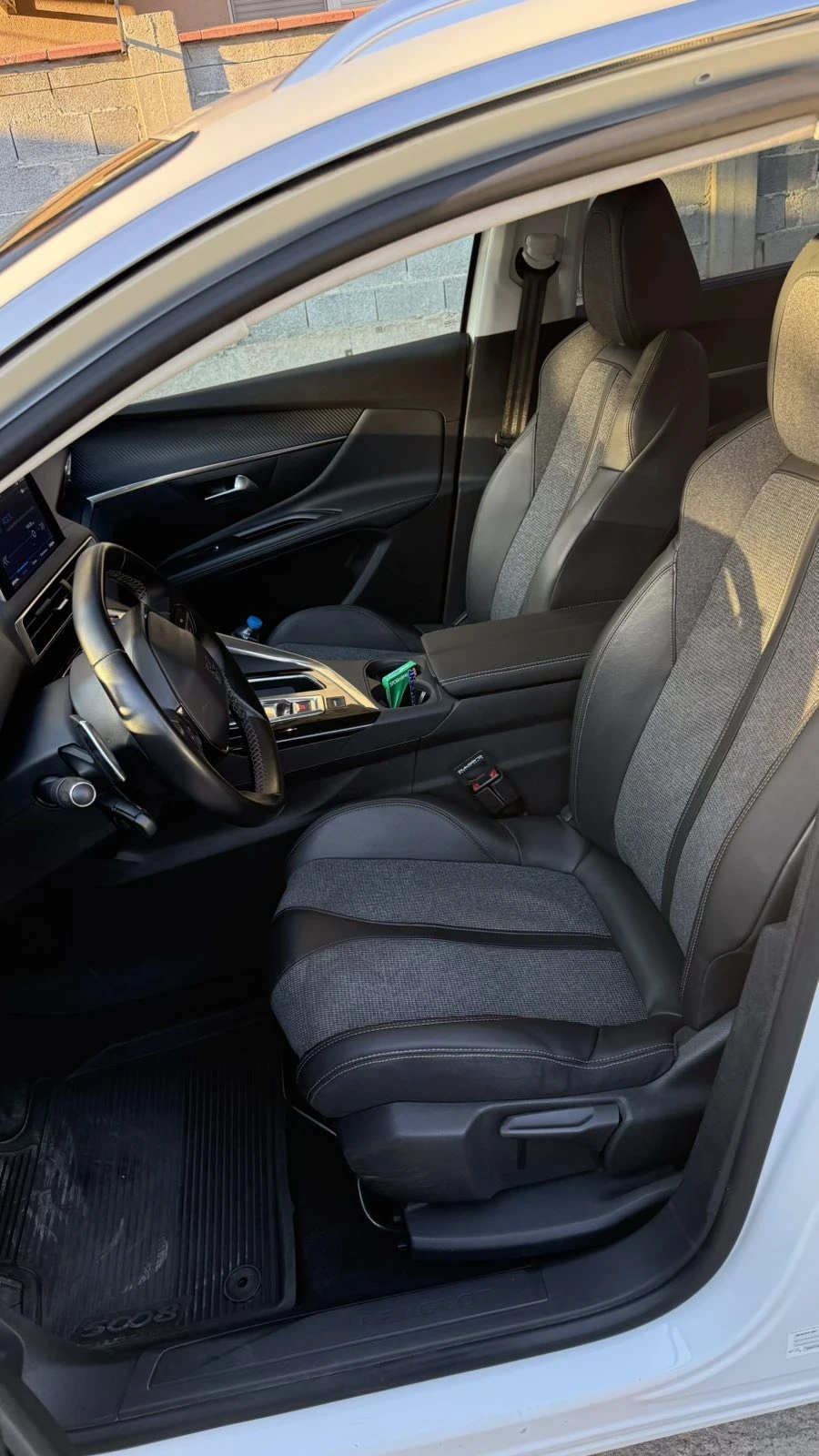 Peugeot 5008 1.5 | Mobile.bg � ����������� 10