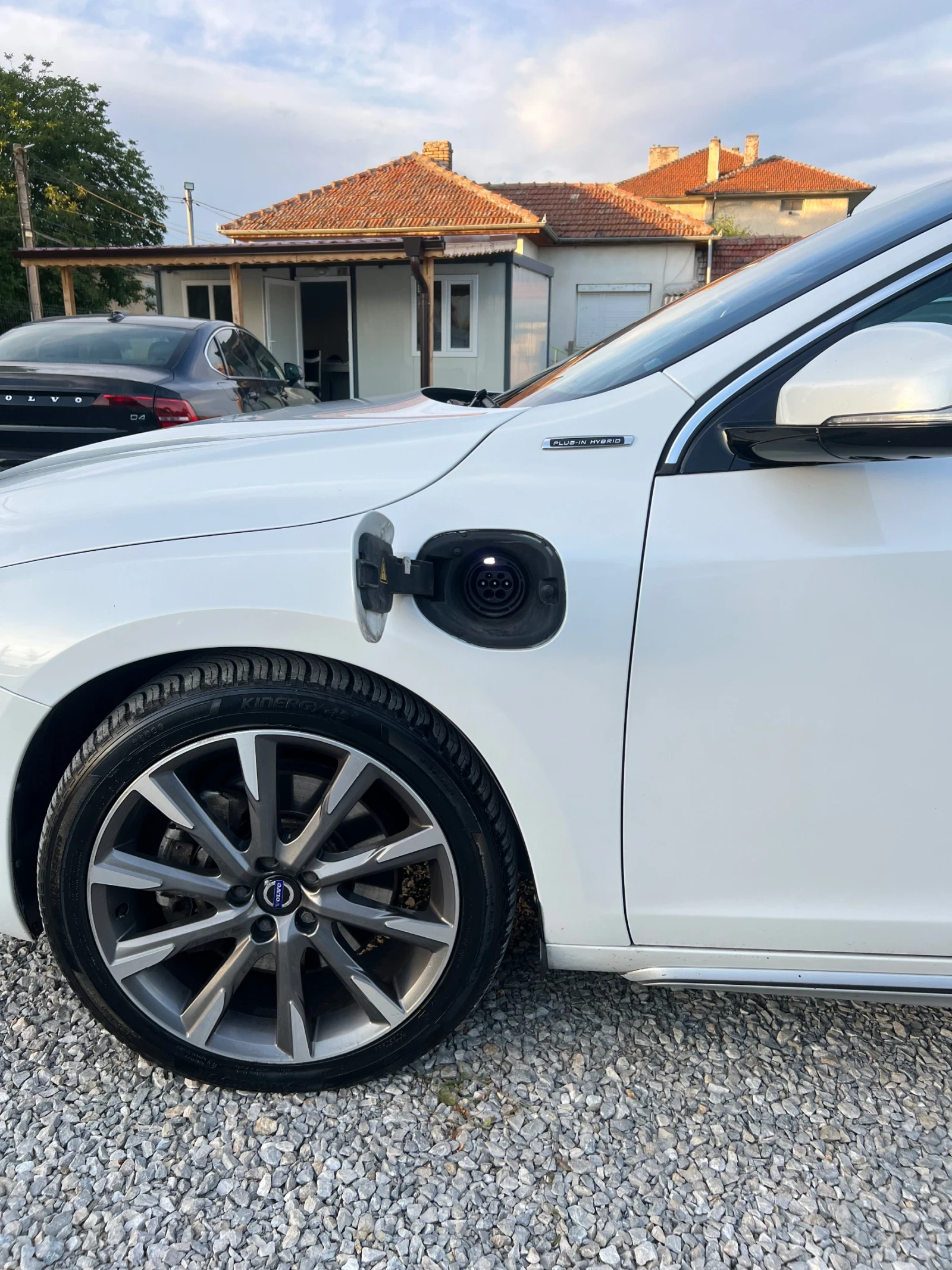 Volvo V60 D6 AWD, снимка 7 - Автомобили и джипове - 56449038