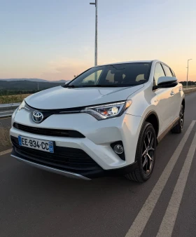Toyota Rav4 2.5 HYBRID* KEYLESS* 4x4* CAMERA*  | Auto.bg — изображение 17