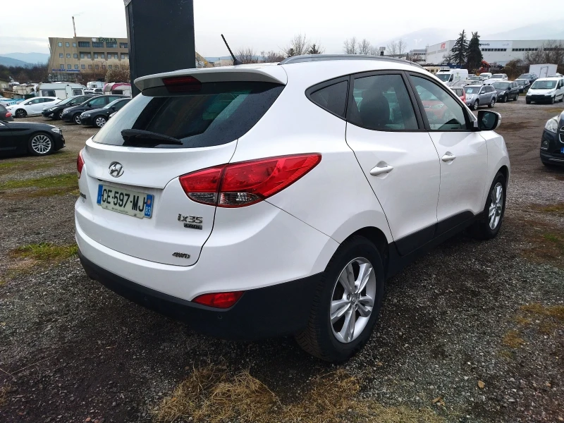 Hyundai IX35 4x4, снимка 5 - Автомобили и джипове - 48338164