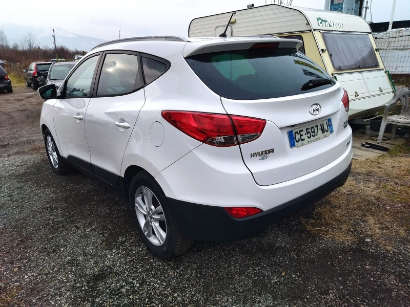 Hyundai IX35 4x4, снимка 4 - Автомобили и джипове - 48338164