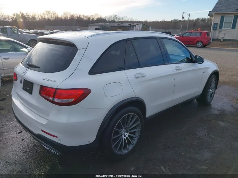 Mercedes-Benz GLC 43 AMG 3.0L V-6 DI, DOHC, VVT, TURBO, 362HP All Wheel, снимка 9 - Автомобили и джипове - 53484484