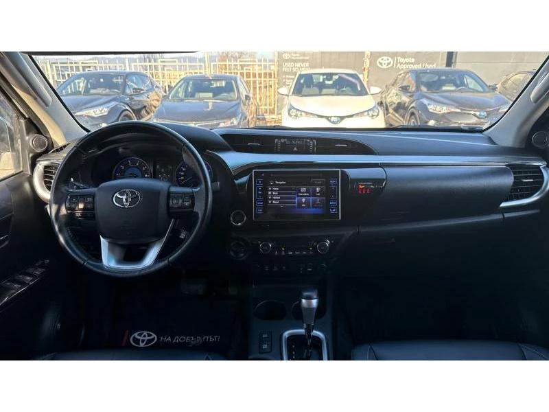 Toyota Hilux 2.4 D-4D Double Cab Comfort 4x - изображение 8