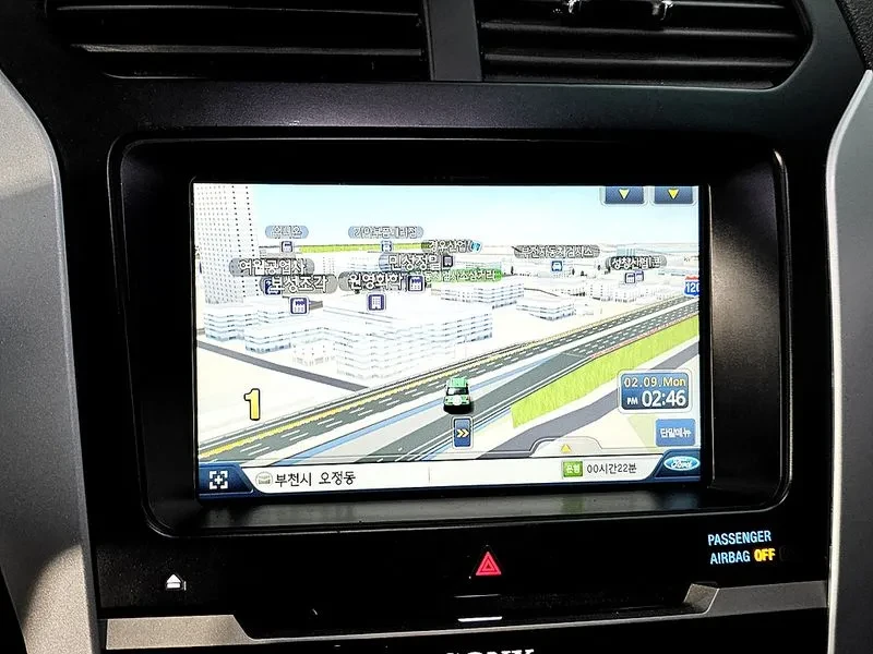 Ford Explorer 3.5 AWD, снимка 14 - Автомобили и джипове - 54350259