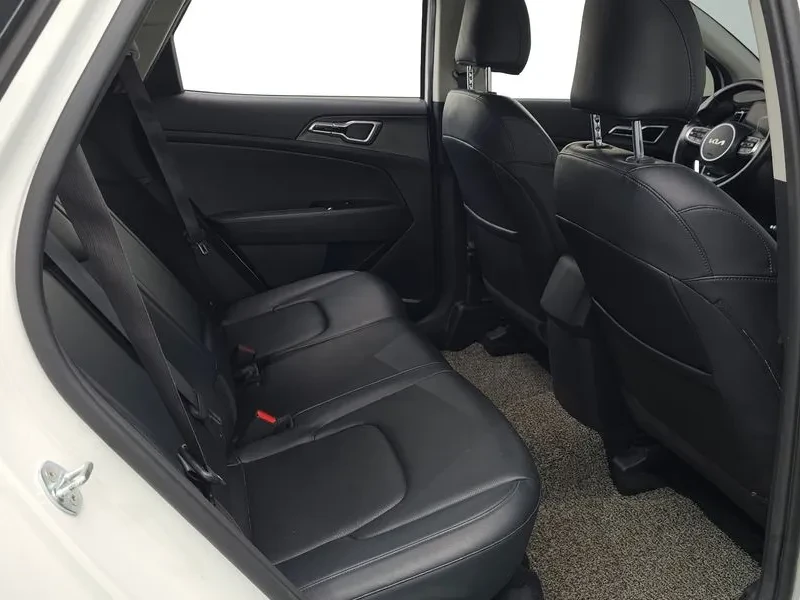Kia Sportage DIESEL 2.0 2WD TRENDY, снимка 11 - Автомобили и джипове - 55171871