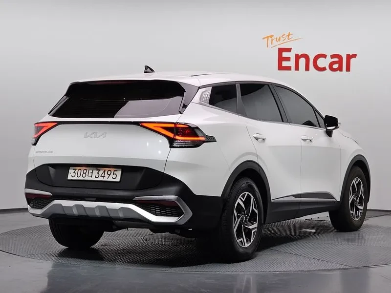 Kia Sportage DIESEL 2.0 2WD TRENDY, снимка 2 - Автомобили и джипове - 55171871