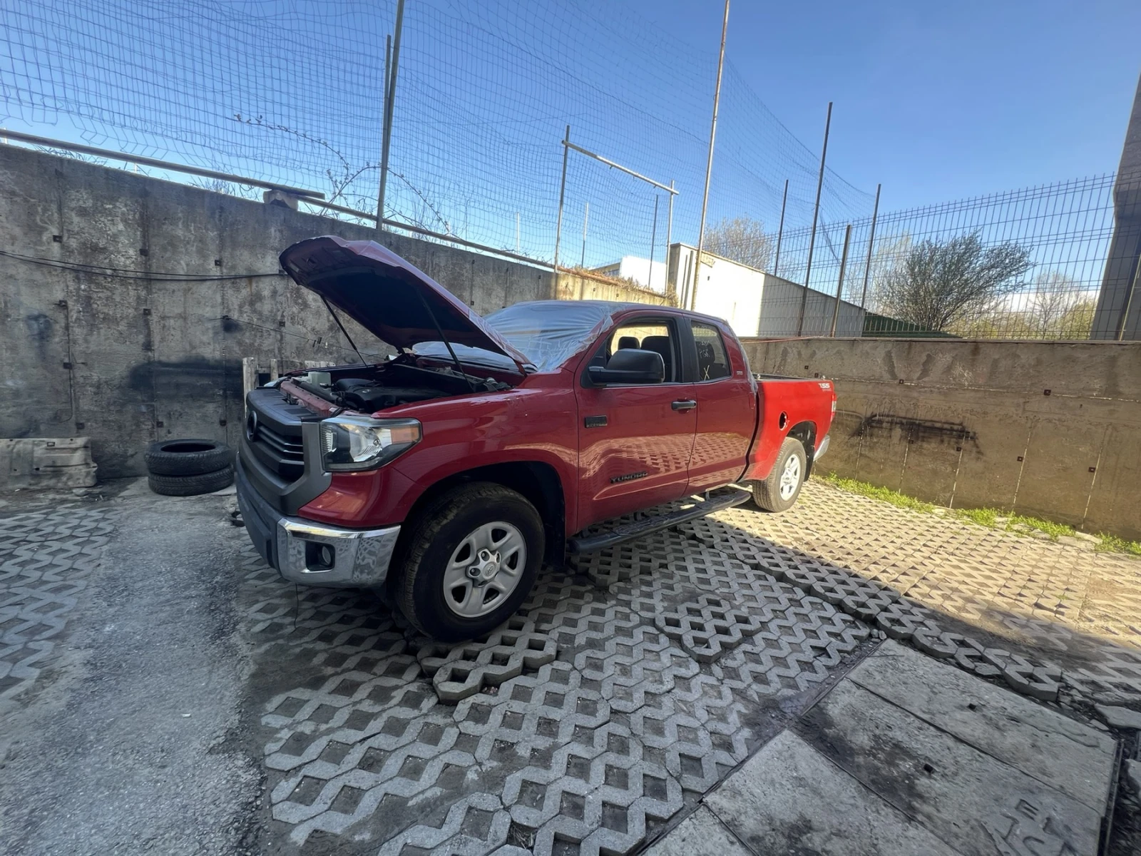 Toyota Tundra  - изображение 9