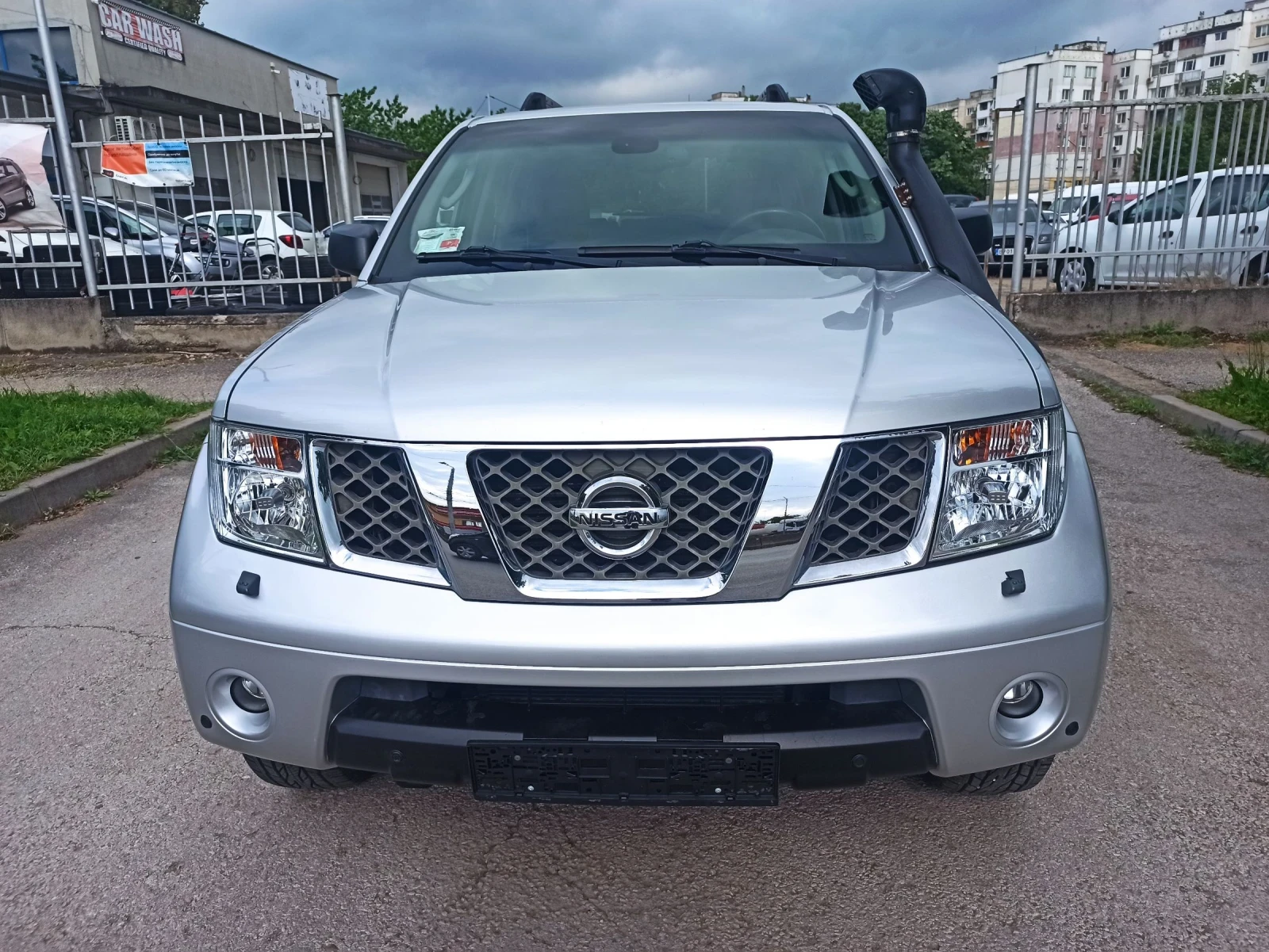 Nissan Pathfinder 2.5TD - изображение 2