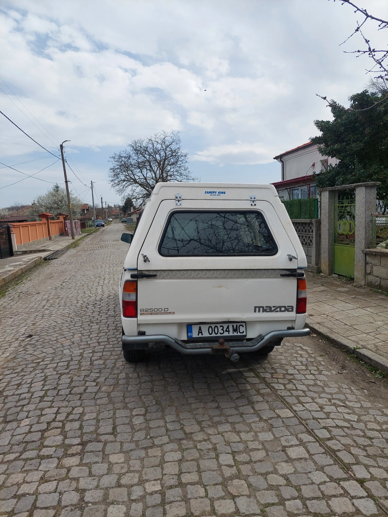 Mazda B2500 2.5l - изображение 4