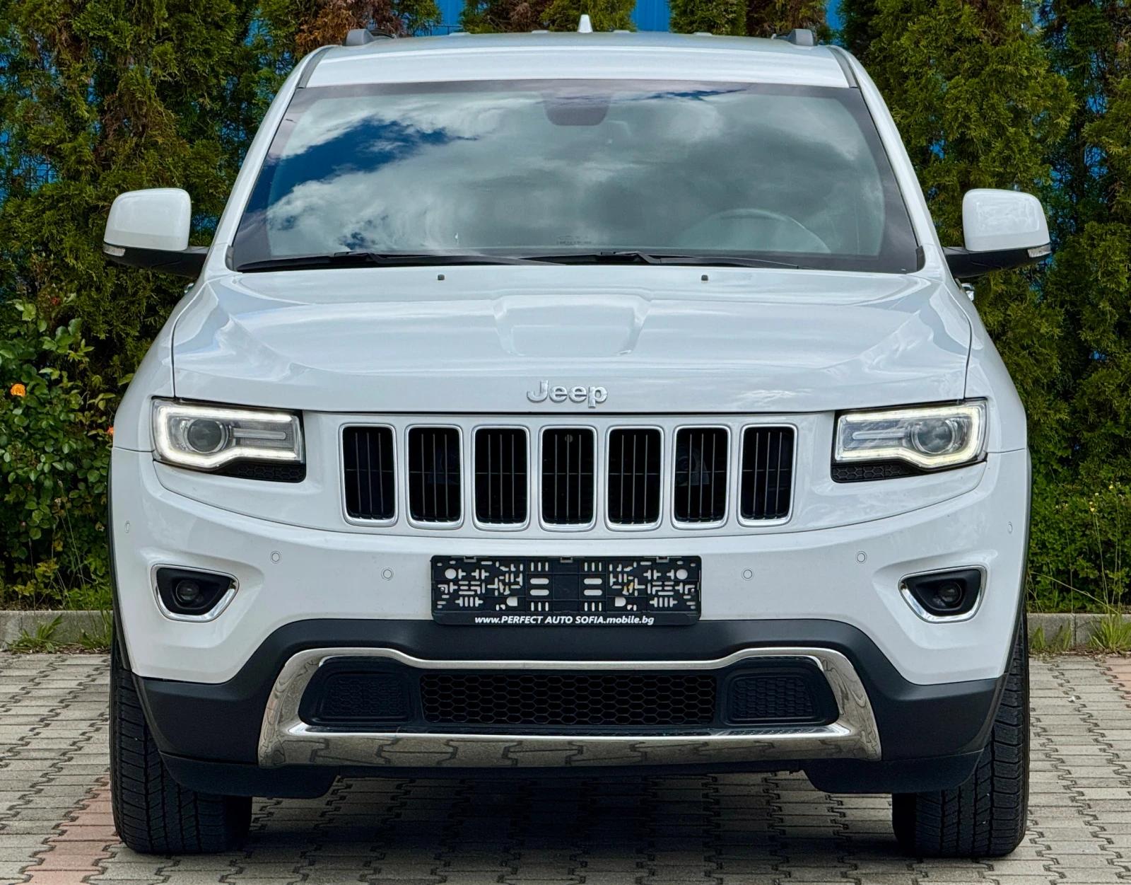 Jeep Grand cherokee 3.0d-LIMITED-КОЖА-ПОДГРЕВ-КАМЕРА-KEYLESS-ОТЛИЧЕН!! - изображение 8