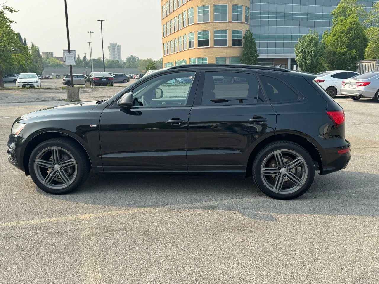 Audi Q5 2.0T Progressiv* CARFAX* АВТОФИНАНСИРАНЕ*  - изображение 6