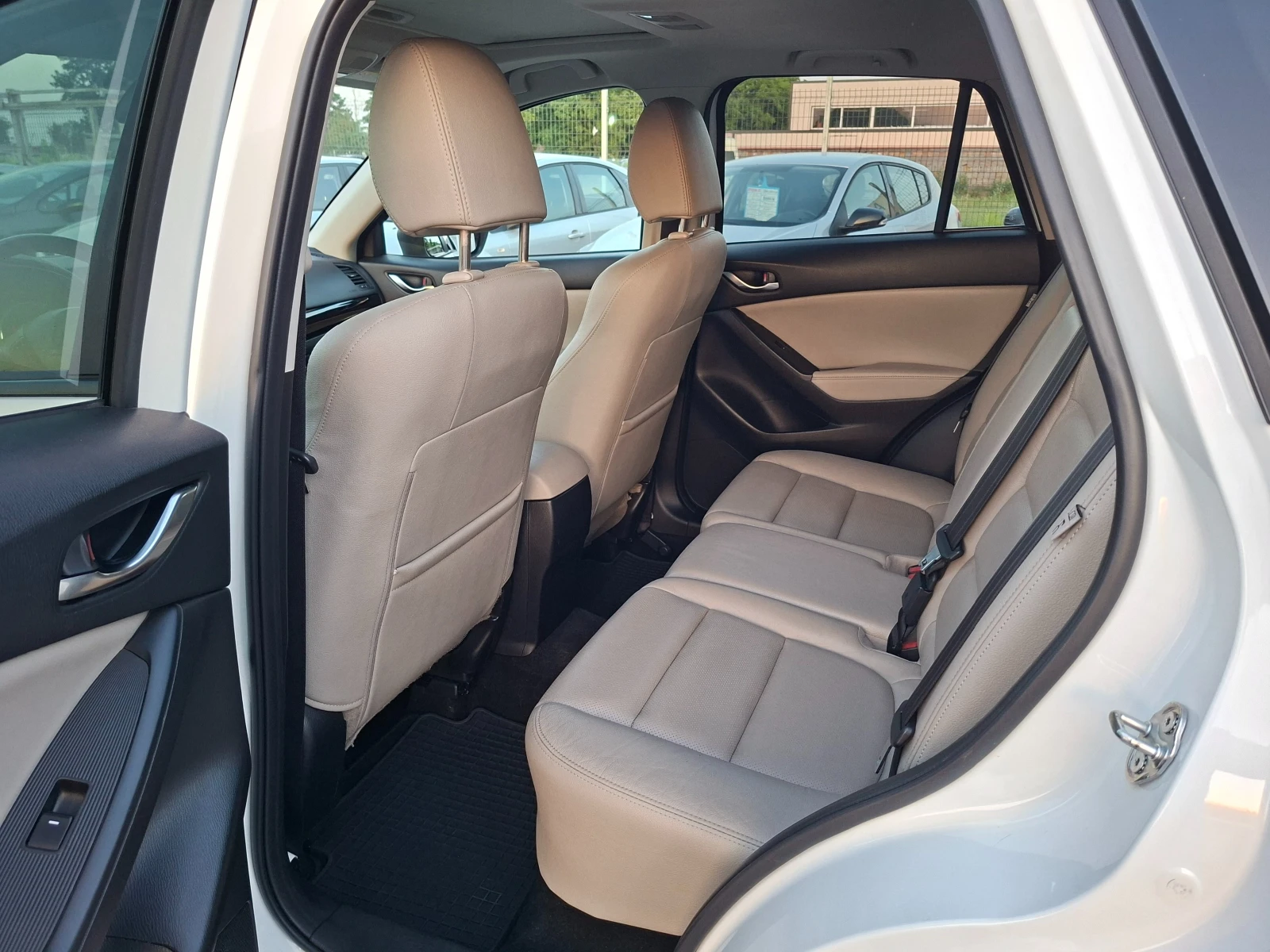 Mazda CX-5 2.2 SKY-ACTIV FULL - изображение 7