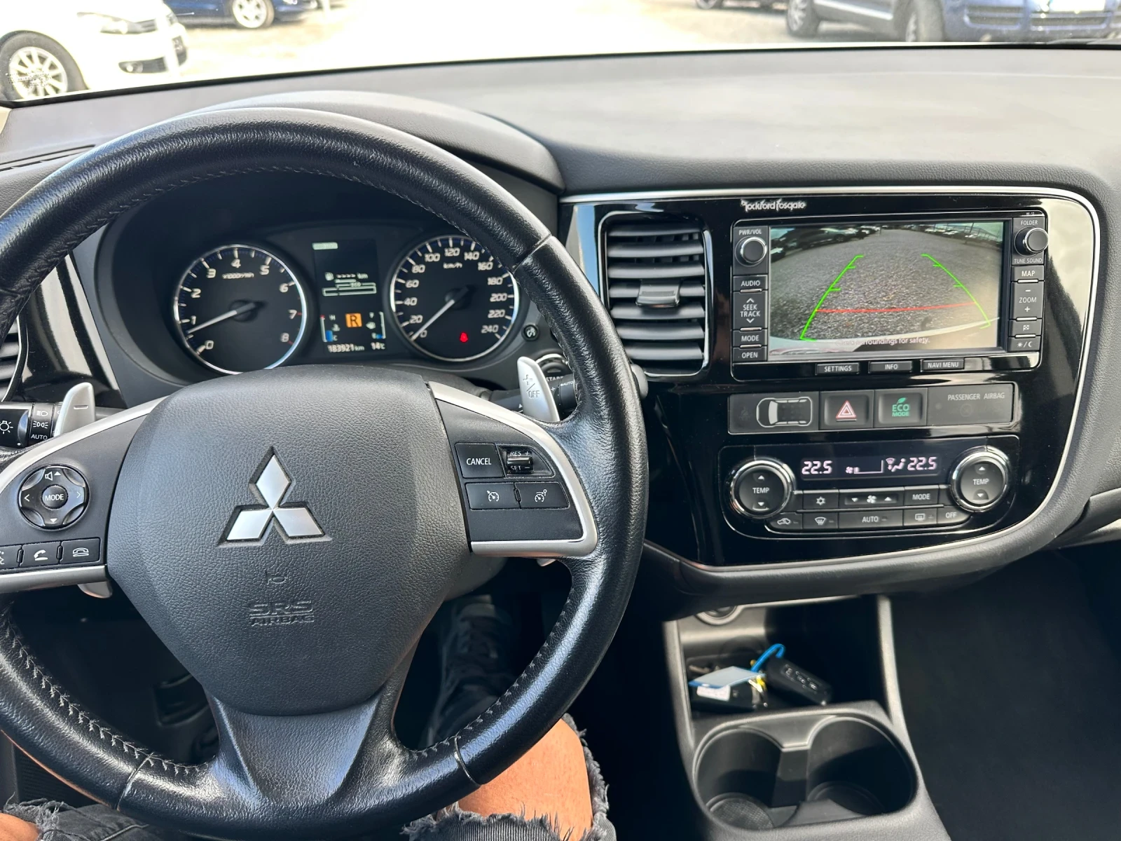 Mitsubishi Outlander 2.0 i 4x4 automat | Mobile.bg   14