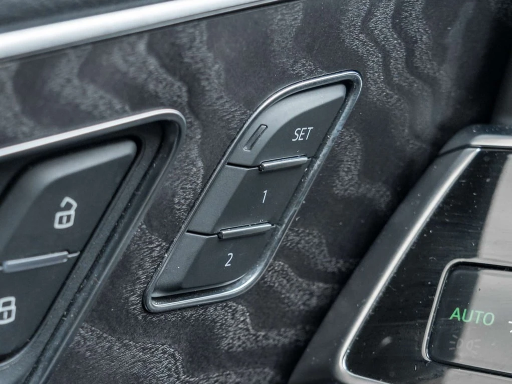 Audi Q7 * quattro Technik * CARFAX * ���� �� �� | Mobile.bg � ����������� 17